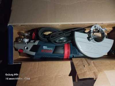 Болгарка Boch