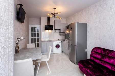 1-к квартира, 42 м2, 3/21 эт.