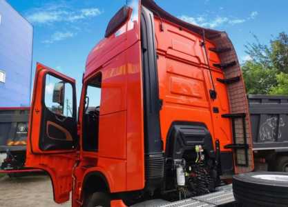 ����� � ������� � ������ Shacman (Shaanxi) X6000 42 480�� ������ �� ����-�����!