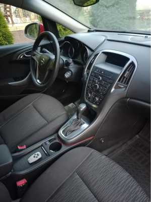 Opel Astra, 2013