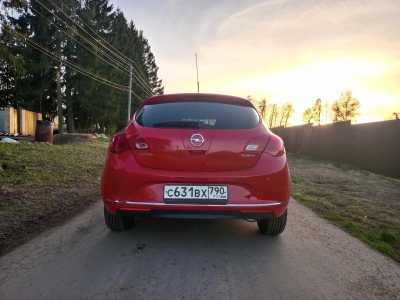 Opel Astra, 2013
