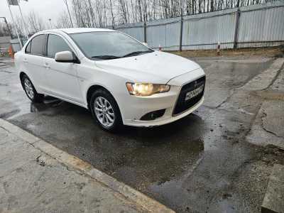 Продается Mitsubishi Lancer