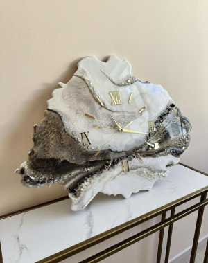 Часы из эпоксидной смолы