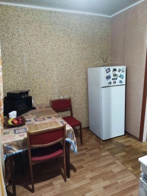 Продаю 1к на Капитальной