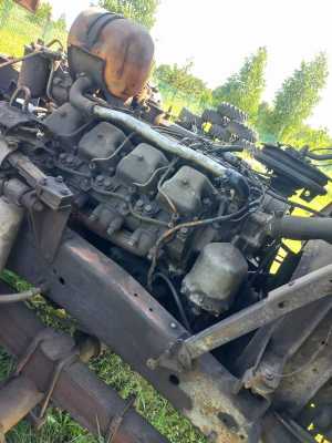 Двигатель Камаз 740 б/у .