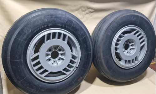 Продам колеса r13 с авиационными шинами