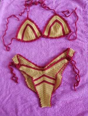 Продам вязаные купальники ручной работы