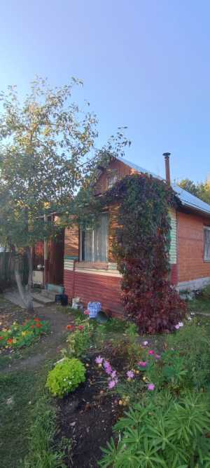 Продам садовый участок с домом и огородом