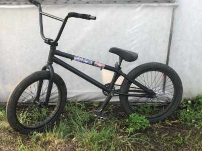 Продам бмх в хорошем Состоянии торг не большой