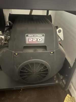 Генератор EF1300 TE