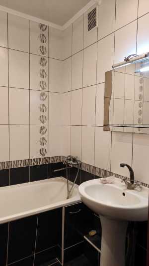 Продам 3х кв Дзержинского д 16