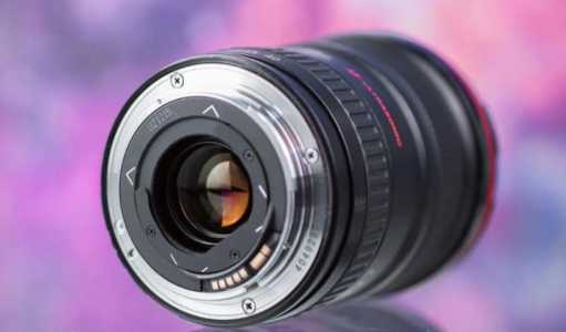 Системная фотокамера Canon EOS R Body
