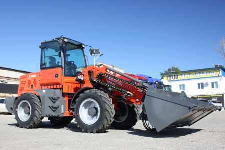 Телескопический погрузчик REDSTAR TL2500G