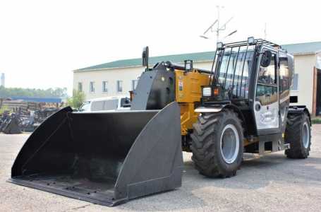 Телескопический погрузчик REDSTAR T200