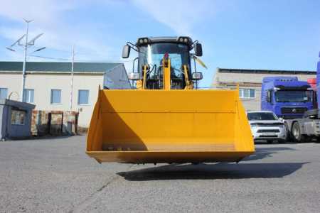 Фронтальный погрузчик FUKAI ZL26