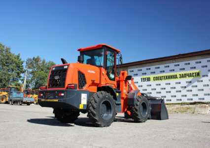 Фронтальный погрузчик REDSTAR 2300GT