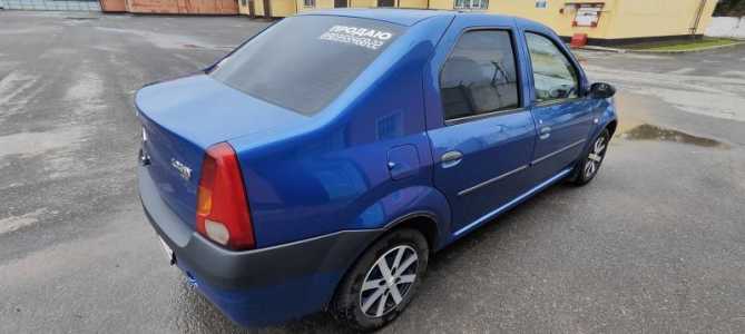 Renault Logan 2009.