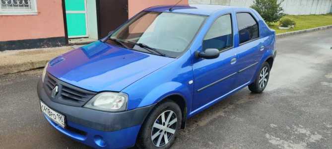 Renault Logan 2009.