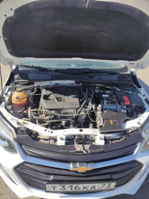 ������ Chevrolet Onix, 2020