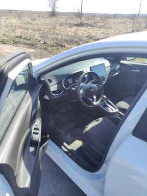 ������ Chevrolet Onix, 2020