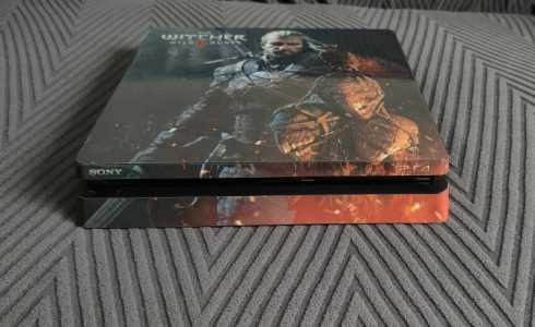 Sony playstation 4 slim 2 tb
