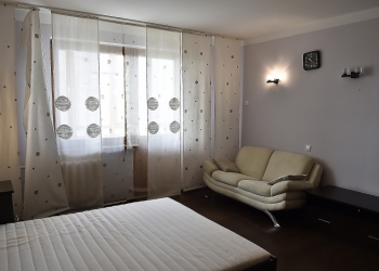 Сдам 4-к квартира, 150 м2, 10/11 эт.