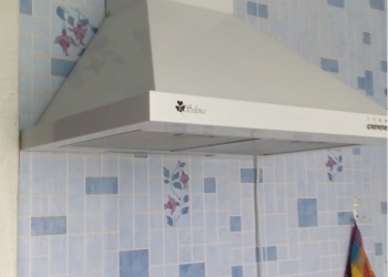 продаю вытяжку