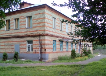 Продам трехкомнатную квартиру