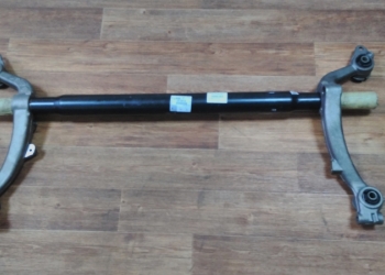 Балка задняяя Peugeot 206 514897