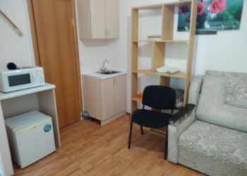 Комната в 1-к 13 м2, 1/2 эт.