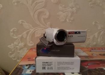 Продам видео камеру SONY HDR-CX250E