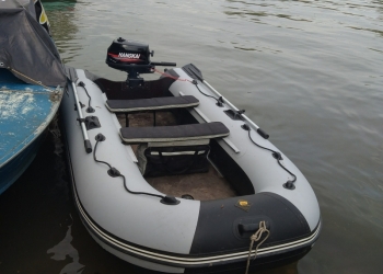 Продам лодку Ревьеру 320+мотор Ханкай6