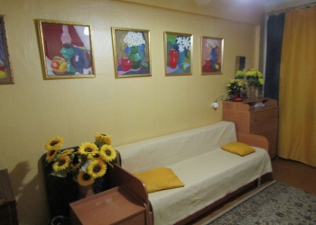 3-к квартира, 59 м2, 5/5 эт. с обстановкой