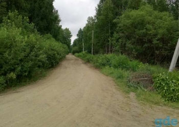 Продам земельный участок возле озера