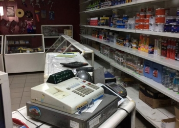 Продам магазин автоэмалей