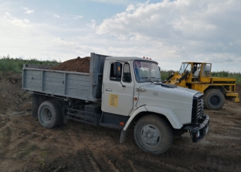 Перегной, земля, навоз