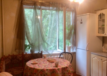 Комната в 2-к 25 м2, 5/5 эт.