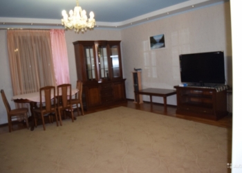 4-к квартира, 170 м2, 5/5 эт.