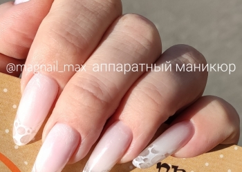 Маникюр и наращивание ногтей