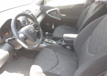 Toyota RAV4, 2011
