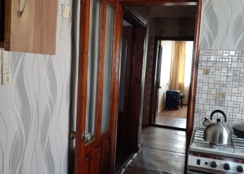 3-к квартира, 60 м2, 1/1 эт.
