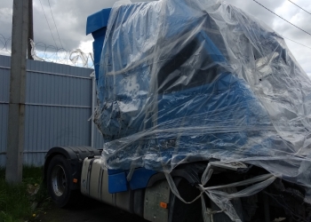 Разбираю Вольво FH-13