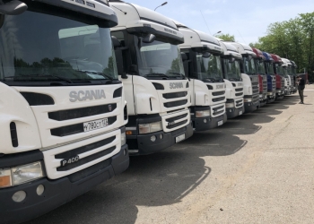 Продаются тягачи Scania G420 LA4X2HNA 2011г