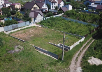 Срочная продажа! Уникальный участок у озера в городе Самаре!