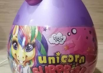   - Unicorn surprise Box 29.