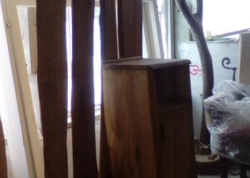 Вешалка с тумбочкой