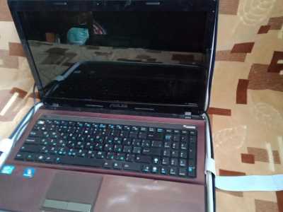 Продаю ноутбук ASUS