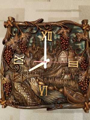 Нарды,шахматы,резьба ручной работы.