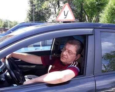 Обучение вождения автомобиля