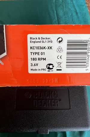 Шуруповерт BLACK DECKER
